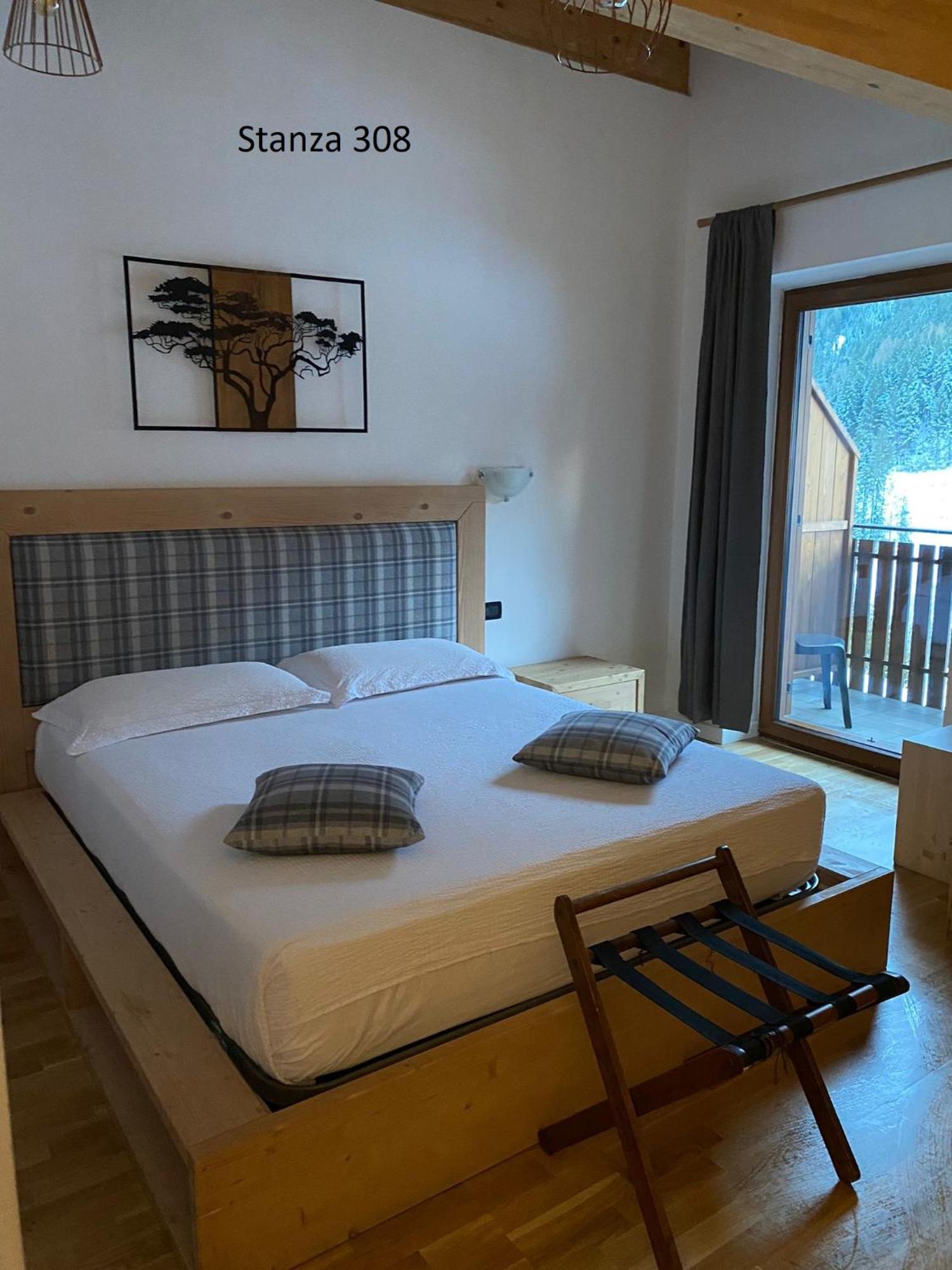 Hotel Pizboe Mazzin Luaran gambar