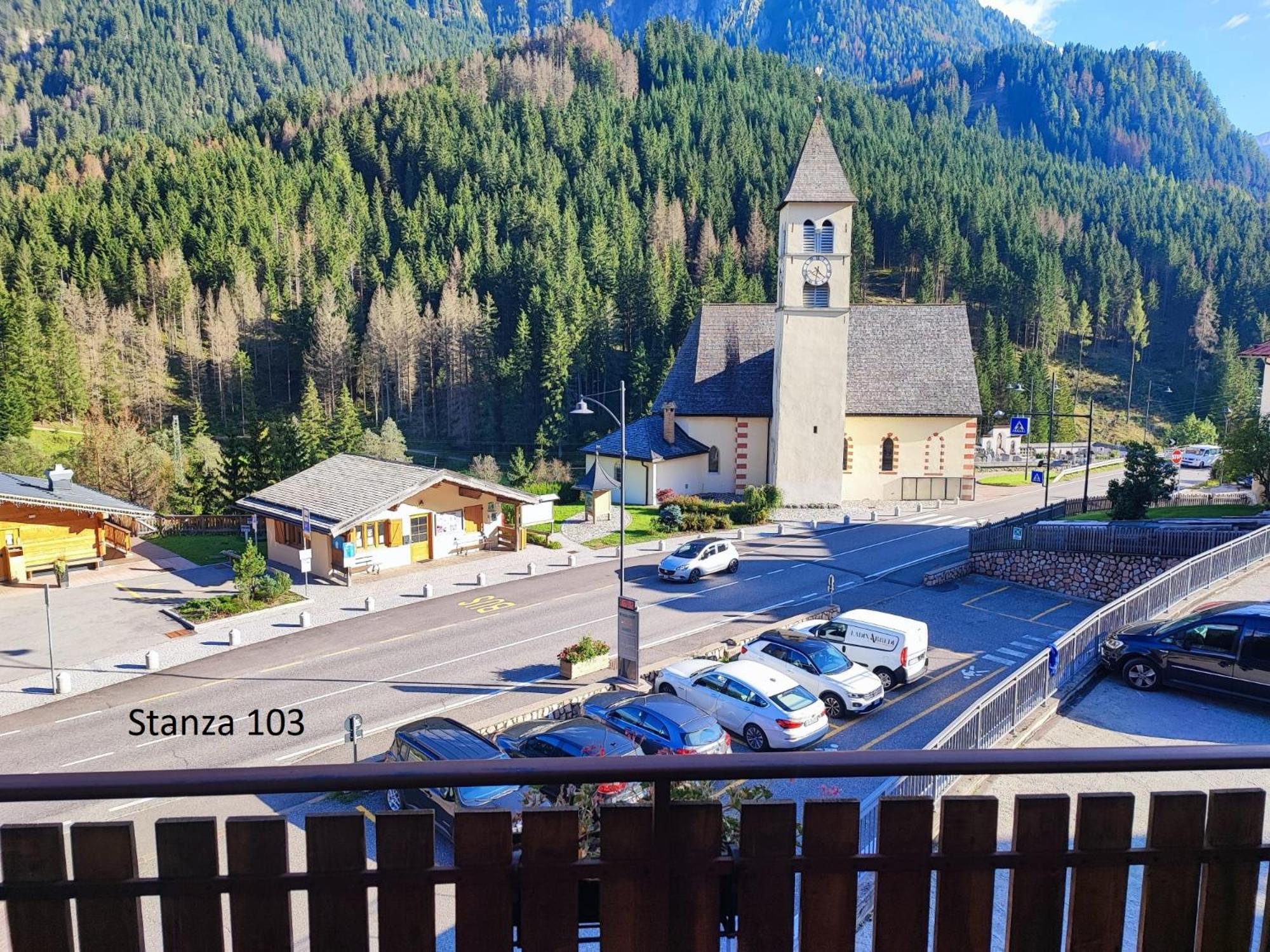 Hotel Pizboe Mazzin Luaran gambar