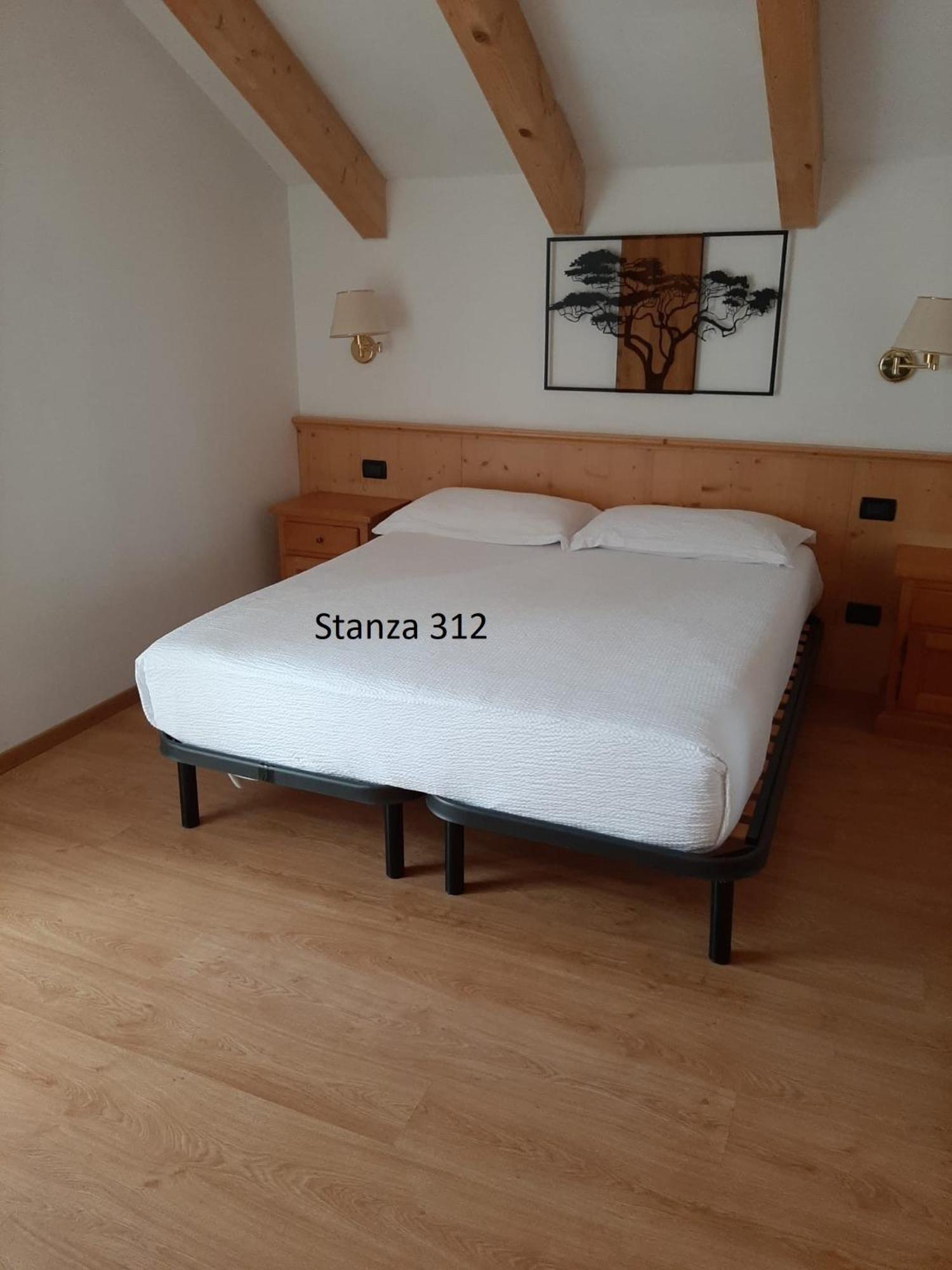 Hotel Pizboe Mazzin Luaran gambar