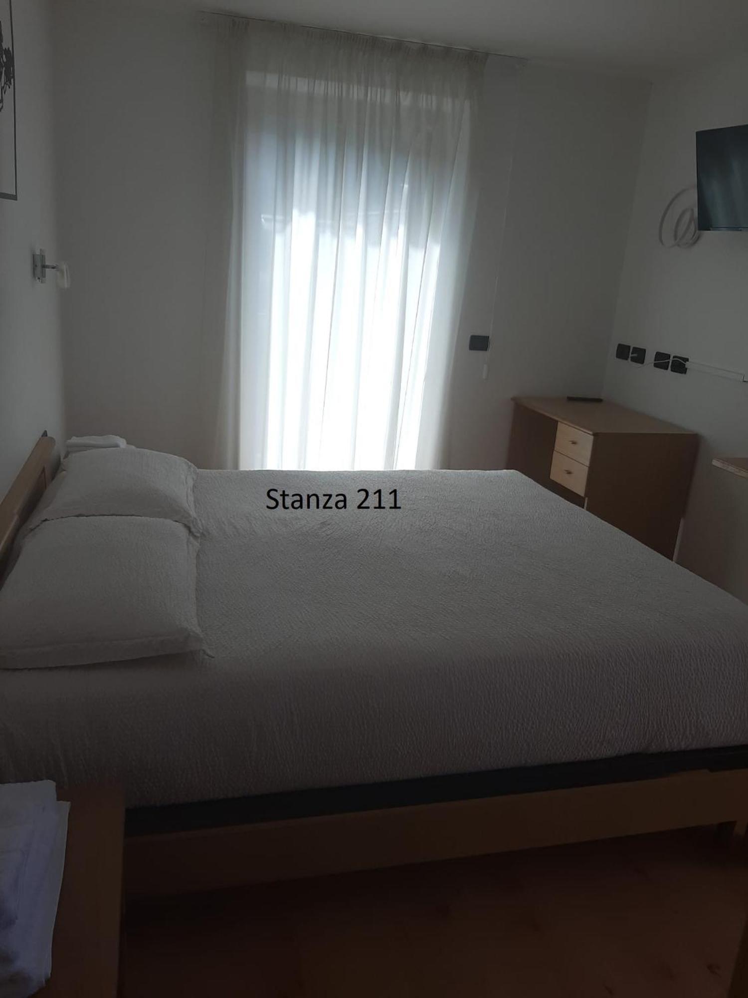 Hotel Pizboe Mazzin Luaran gambar