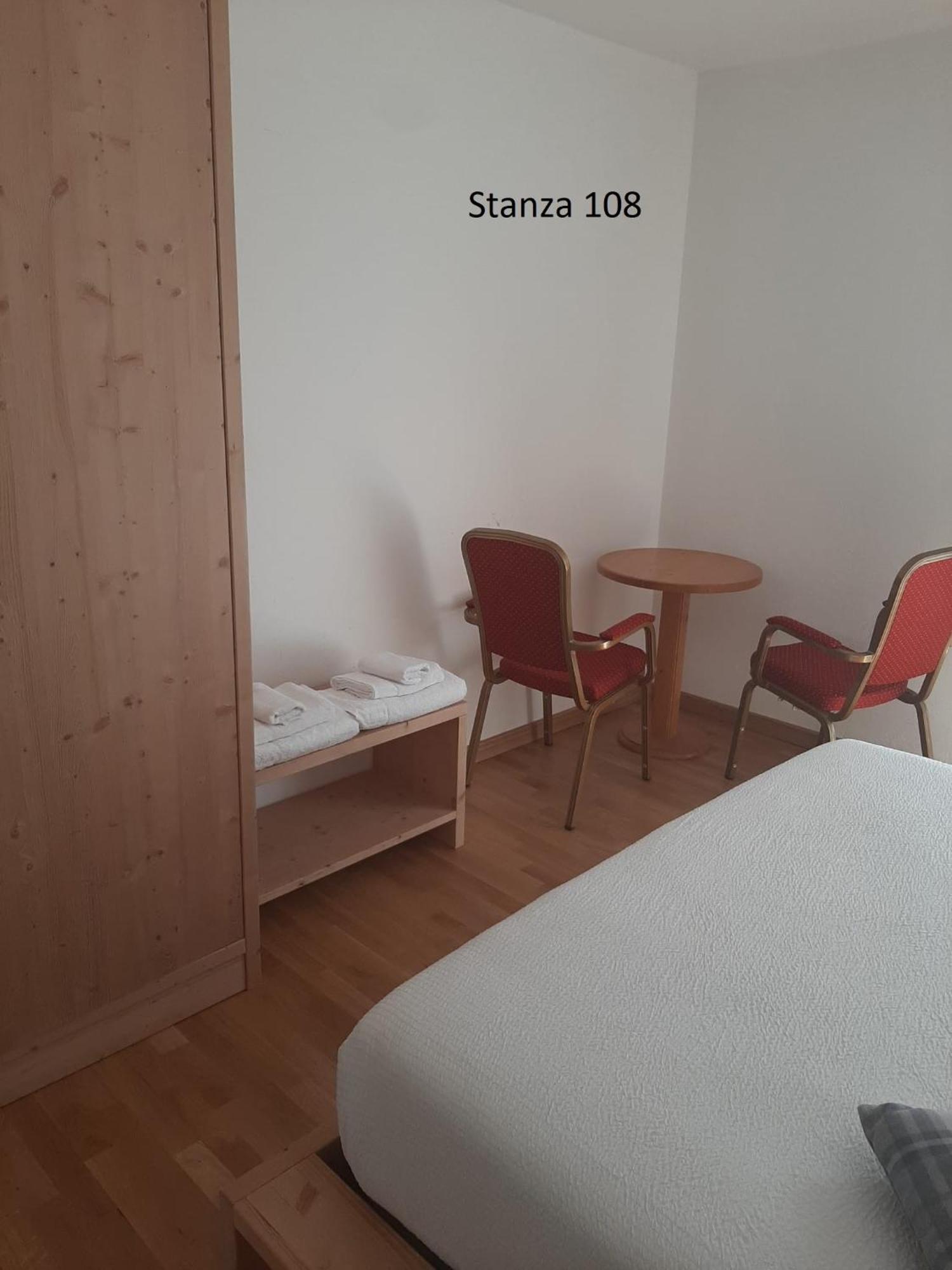 Hotel Pizboe Mazzin Luaran gambar