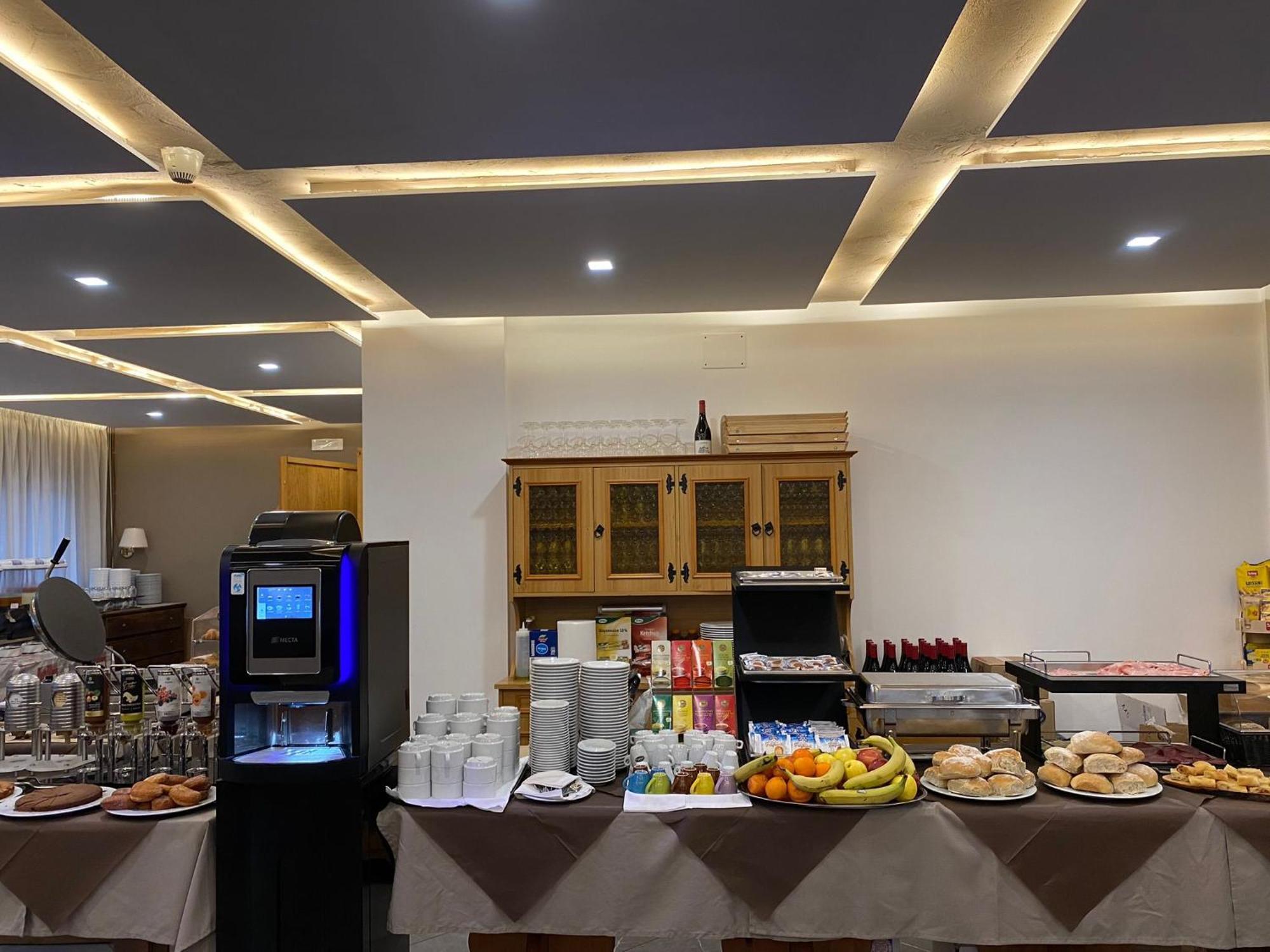 Hotel Pizboe Mazzin Luaran gambar